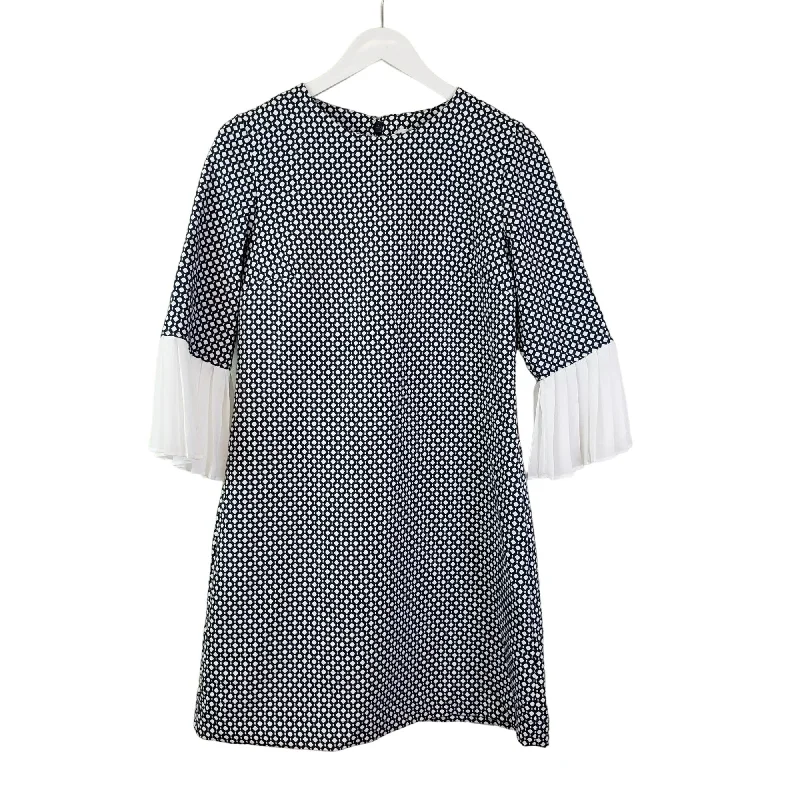 New York & Company Diamond Pattern Shift Dress Size Small