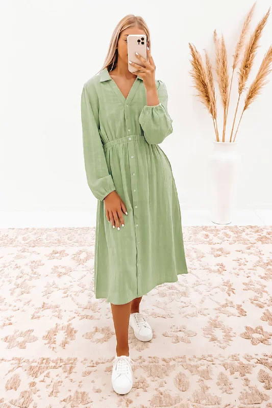 Claudia Midi Dress Green Comfortable Fit-and-Flare Midi Dress