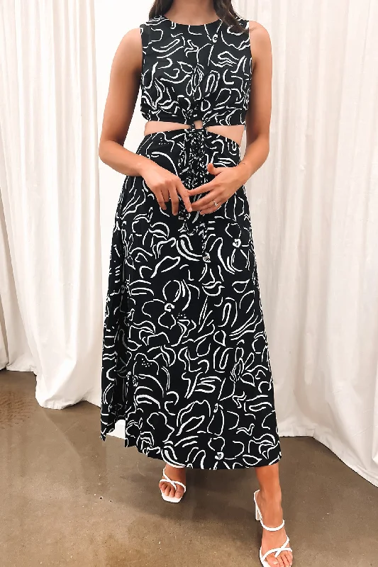 Evelyn Midi Dress Black White Cozy Spaghetti Strap Midi Dress