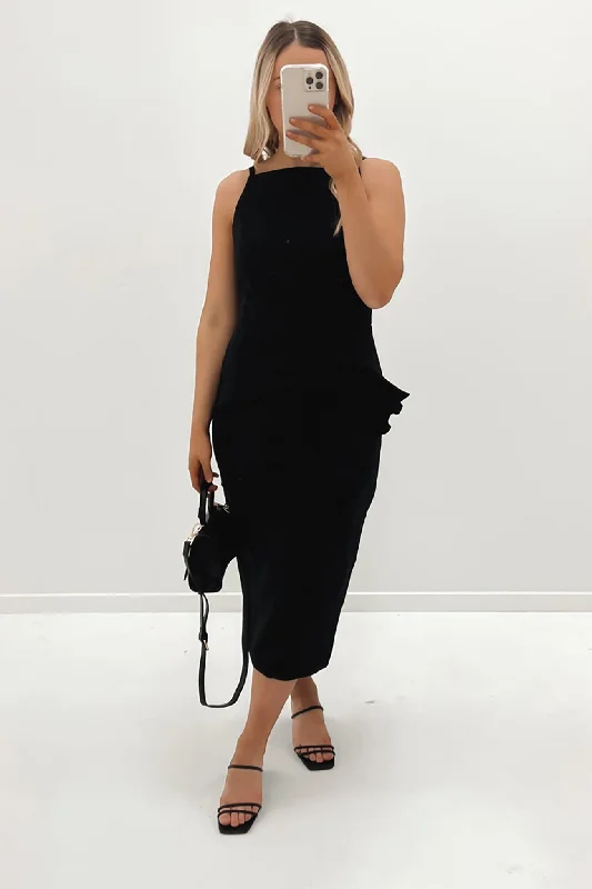The Introspect Midi Dress Black Stylish Tiered Midi Dress