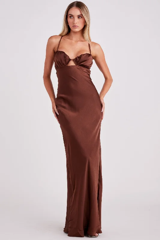 AMALIA MAXI DRESS Fashionable Open-Back Maxi Dress