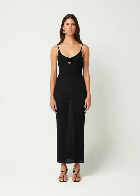 KNITTED MAXI DRESS - BLACK Classic A-Line Maxi Dress
