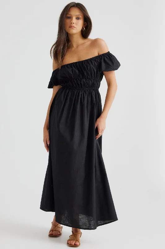 SOFIA MAXI DRESS Comfortable Fit-and-Flare Maxi Dress