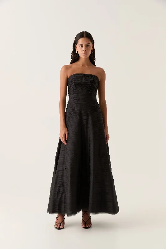 Soundscape Maxi Dress Comfortable Pleated Maxi Dress