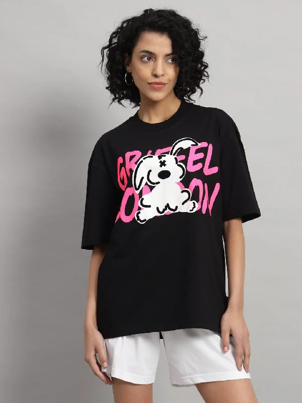 White Bunny Oversized T-shirt Anti-Shrink Durable Soft