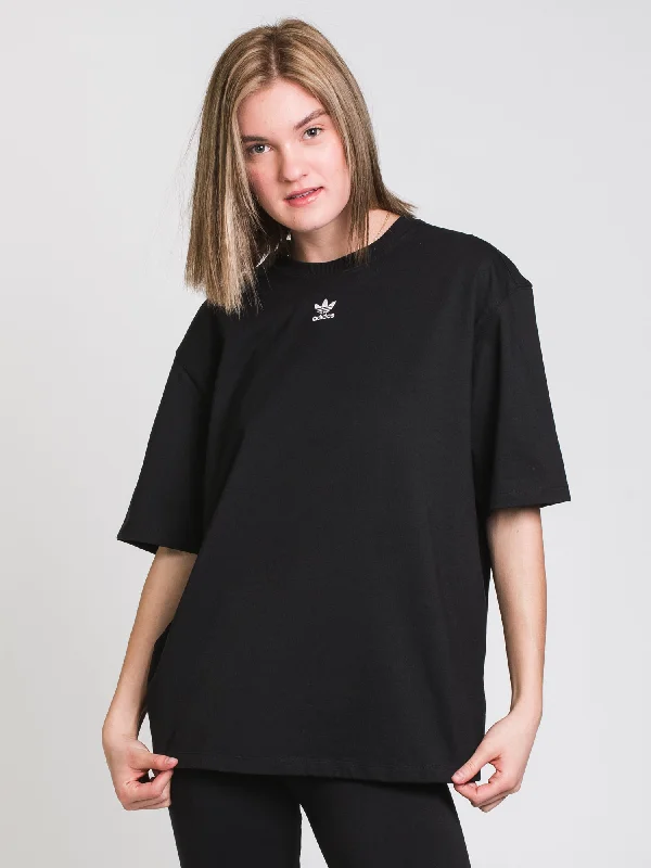 ADIDAS TREFOIL ESSENTIALS BOYFRIEND T-SHIRT - CLEARANCE Faux Fur Fabric Real Fur Fabric Shearling Fabric ADIDAS TREFOIL ESSENTIALS BOYFRIEND T-SHIRT - CLEARANCE Faux Fur Fabric Real Fur Fabric Shearling Fabric