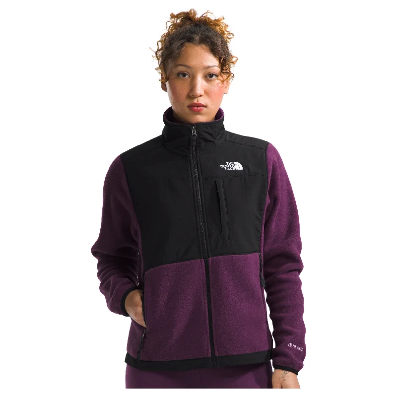 The North Face Women's Denali Jacket in Black Currant Purple Zip Front Button Front Snap Front The North Face Women's Denali Jacket in Black Currant Purple Zip Front Button Front Snap Front