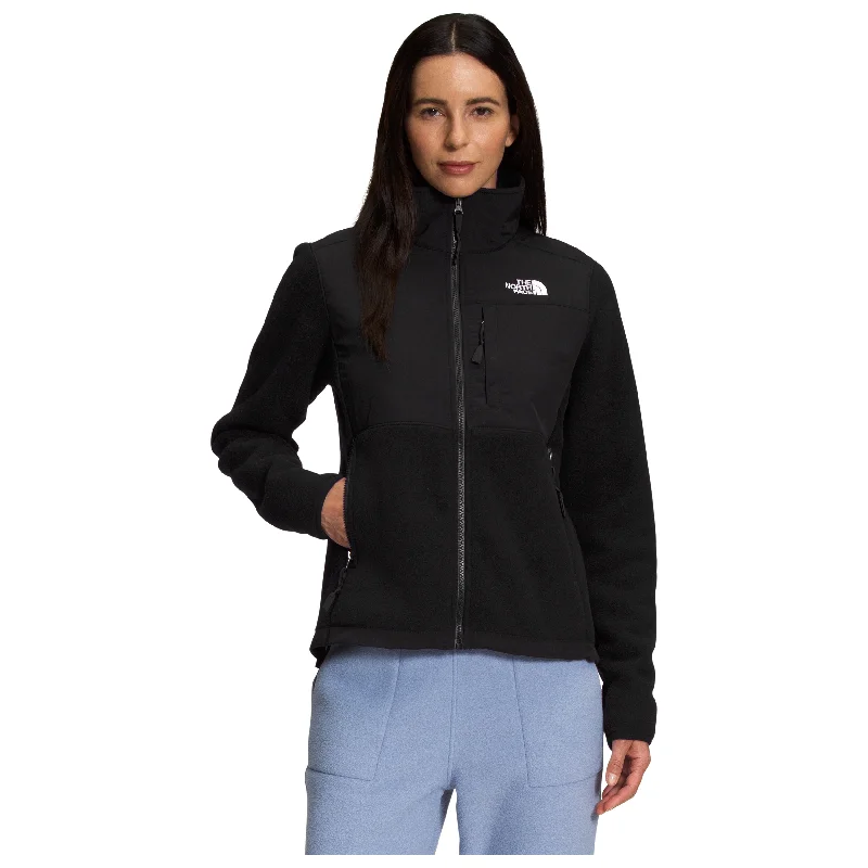 The North Face Women's Denali Jacket in TNF Black Knit Fabric Woven Fabric Fleece Fabric The North Face Women's Denali Jacket in TNF Black Knit Fabric Woven Fabric Fleece Fabric