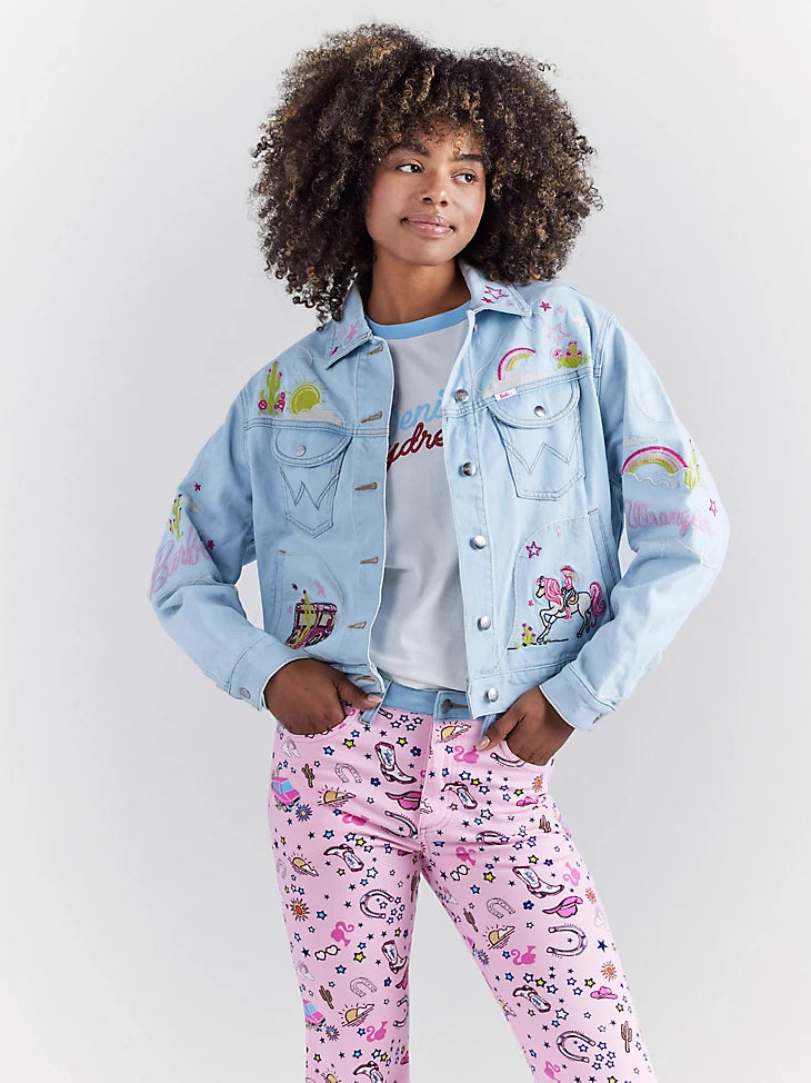 Wrangler Women's Barbie Western Utility Jacket Tailored Jacket Straight Jacket A-Line Jacket Wrangler Women's Barbie Western Utility Jacket Tailored Jacket Straight Jacket A-Line Jacket