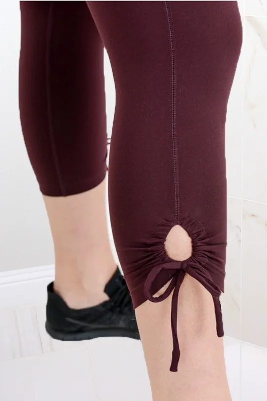 Ivy Tie Accent Capri Leggings Fashionable Sports Compression Leggings