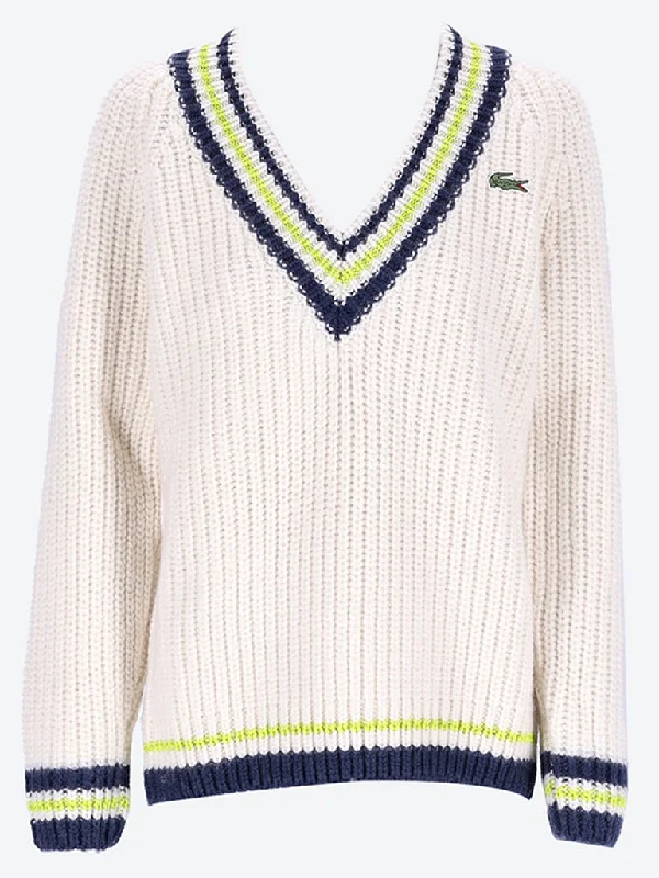 V-neck sweater Lightweight Heavyweight Midweight