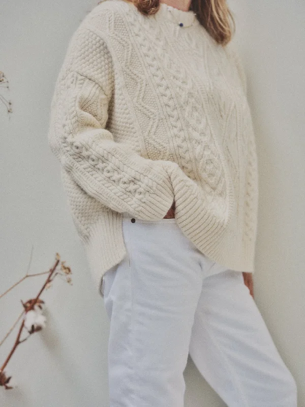 The Freyja British Wool Cable Sweater in Ecru Stylish Fashionable Trendy